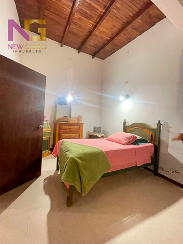 Acogedora Casa Ubicada En La Urbanización La Llovizna