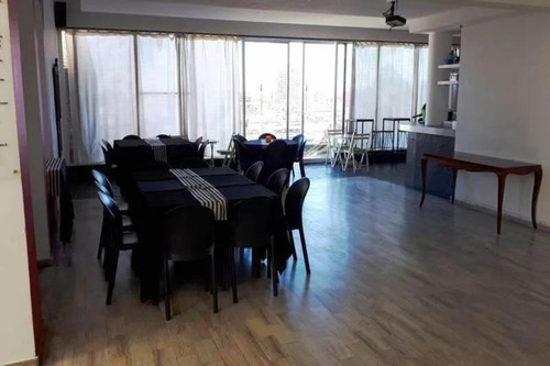 Imagen 11 de 28 de Piso Completo