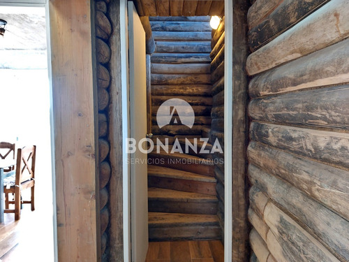 Cabaña En Venta, Piriápolis. Padrón Único. Posibilidad De Financiación