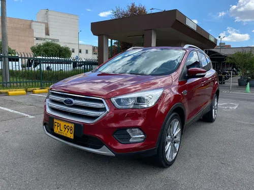 Ford Escape 2.0 TITANIUM AT 4X2