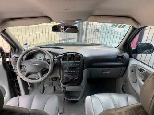 Imagem 6 de 15 de Chrysler Grand Caravan Se 3.3 V6 2006, Carro De Colecionador