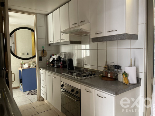 Propiedad Con Piscina Y Patio 329 M² En Sta Rosa Del Peral