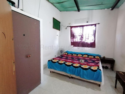 Imagen 18 de 30 de Terreno En Fresca Zona Residencial 4900mt2 Propio. Casa Anexo Con Piscina Y Otras Bomdades En Venta En Cabudare. Jg Lopez Tlf 04145533925 Cod. 22-15071, Lara, Venezuela