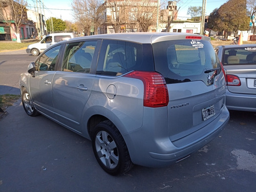 Imagen 2 de 16 de Peugeot 5008 2014 1.6 Allure 156cv