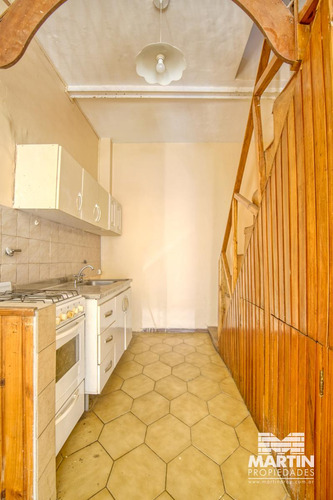 Casa Ph 3 Dptos De 2 Ambientes Cada Uno, Excelente Ubicacion 4 Cuadras De Av.