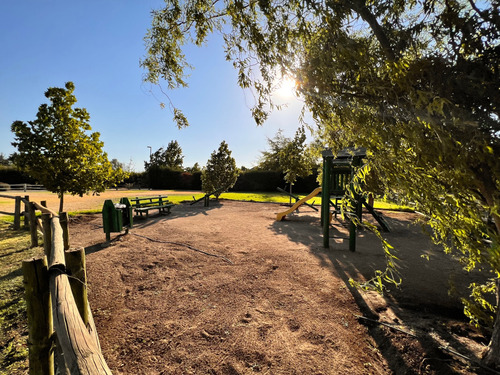 Sitio Por Av. El Valle, Chicureo Oriente