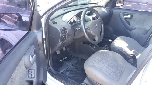 Chevrolet Corsa Il 1.8 Gl Aa/dh Año 2007 Financio/permuto