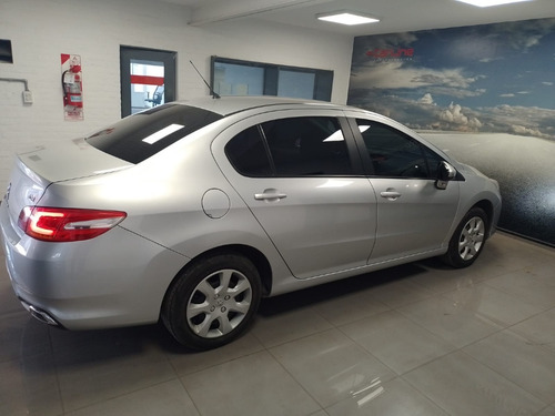 Imagen 8 de 9 de Peugeot 408active 2016