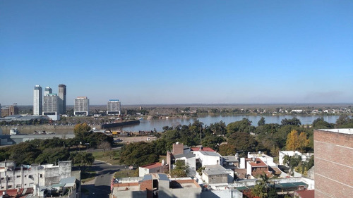 Imagen 5 de 11 de Departamento - Barrio Sur