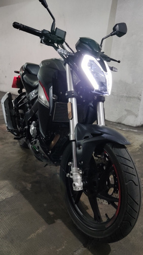 Imagen 2 de 15 de Benelli 180s