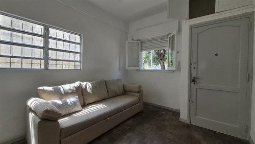Casa 3 Amb. En Venta, Con Jardín Y Terraza. Florida - Vicente López