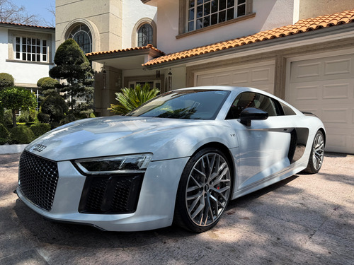 Audi R8 5.3 V10 Coupe Plus S-tronic Dsg