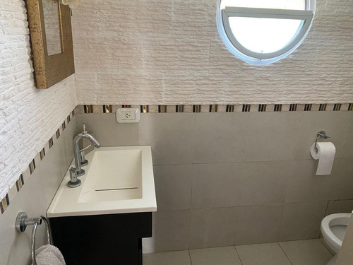 Imagen 12 de 30 de Venta Con Renta | Casa De Dos Plantas | Lote Interno | Cul De Sac - Santa Teresa, Villanueva