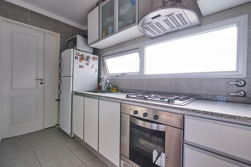 Venta 2 Ambientes Con Balcón Piso Alto - Villa Urquiza