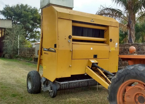 Imagen 5 de 5 de Rotoenfardadora Challenger Rb56ca