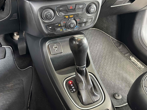 Jeep Compass 2.0 16V FLEX LONGITUDE AUTOMÁTICO