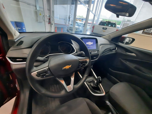 Imagen 18 de 25 de Chevrolet Onix Lt Tech 1.2 Manual Nq