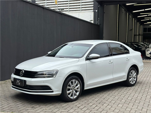 Volkswagen Jetta 2.0 TRENDLINE FLEX 4P TIPTRONIC