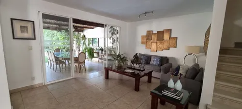 Linda Y Acogedora Casa En Privada En Lomas Del Mirador, Cuernavaca