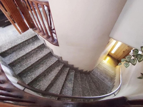 Ph En Venta - 7 Dormitorios 5 Baños - Parque Chacabuco