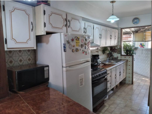 Apto Alquiler Santa Mónica, 3 Habitaciones 2 Baños 1 Puesto