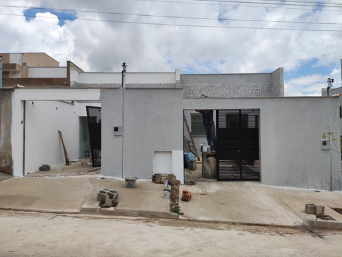 Casa Com 2 Quartos Suite E Área Gourmet