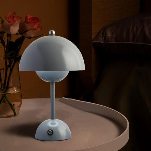 Modern Mushroom Bud Lámpara De Mesa Decoración Led Metal