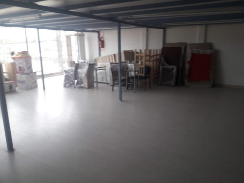 Imagen 9 de 12 de Local En Venta Perez Quintana 1300