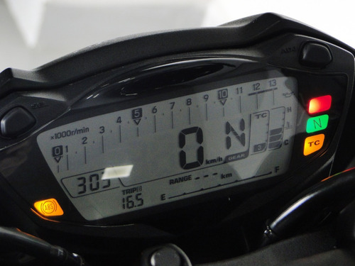 Imagem 7 de 9 de Suzuki Gsx-s 750
