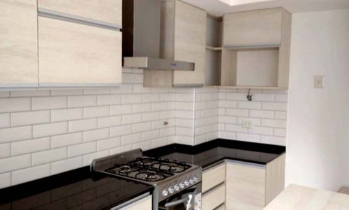 Imagen 3 de 15 de Depto Duplex 3 Amb Cochera A Estrenar Plaza Mitre