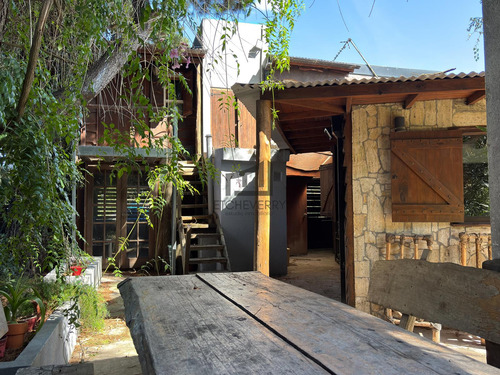 Casa En La Caleta
