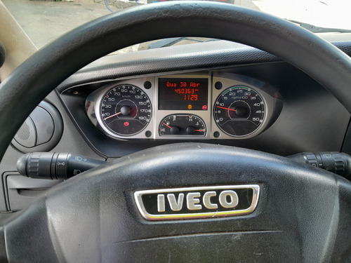 Iveco Daily 35s14 2014 Baú Plataforma Revisada Único Dono