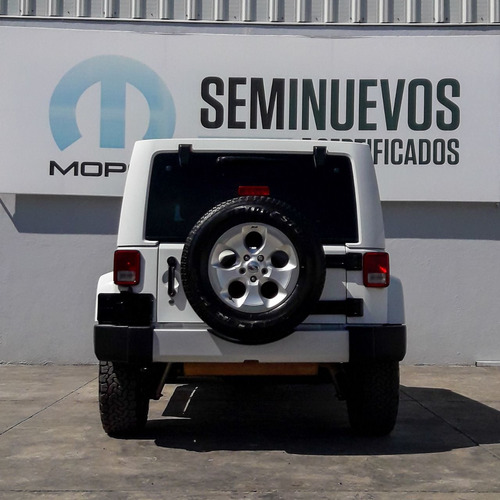 Imagen 8 de 15 de Jeep Wrangler 2015 3.6 V6 Unlimited Sahara 4x4 At