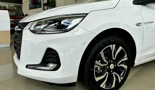 Chevrolet Onix 1.0T Premier Sedan At