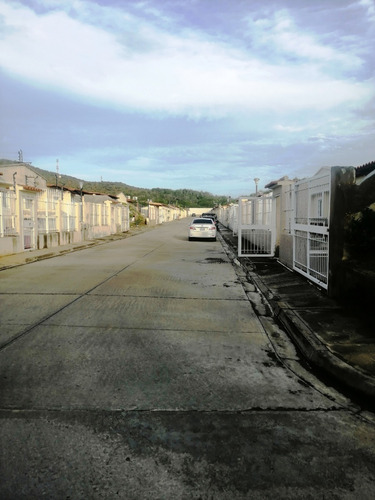 Imagen 9 de 14 de Casa Conjunto Residencias Terranova, Porlamar, Municipio Mariño