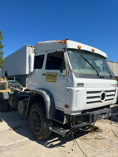 Volkswagen 17220 Con Cabina Dormitorio