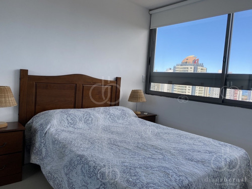 Imagen 10 de 12 de Esquinero, Con Orientación Norte Y Gran Terraza