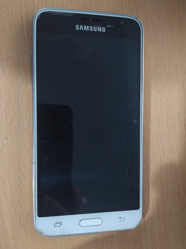 Celular Samsung Galaxy J3 2016