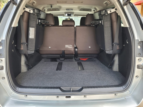 Imagem 12 de 13 de Toyota Hilux Sw4 4.0 Vvt-i Srx 7l 4x4