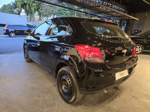 Chevrolet Onix 1.4 MPFI LT 8V FLEX 4P MANUAL