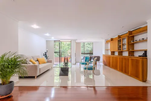 Apartamento En Venta En San Lucas. Cod V22695