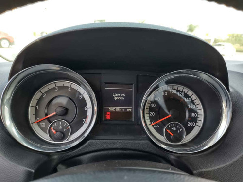Imagen 14 de 15 de Dodge Grand Caravan 2019 5p Sxt V6/3.6 Aut