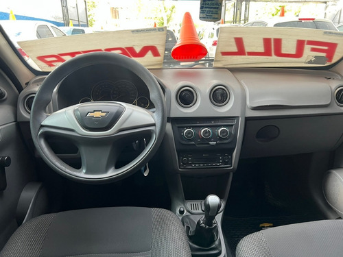 Imagen 7 de 8 de Chevrolet Prisma 1.4 Ls 2012