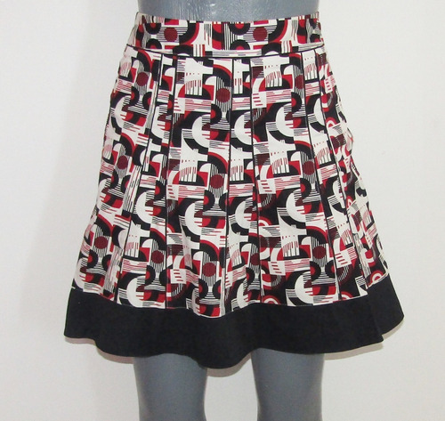 Ann Taylor  Linda Falda Plisada Talla 0