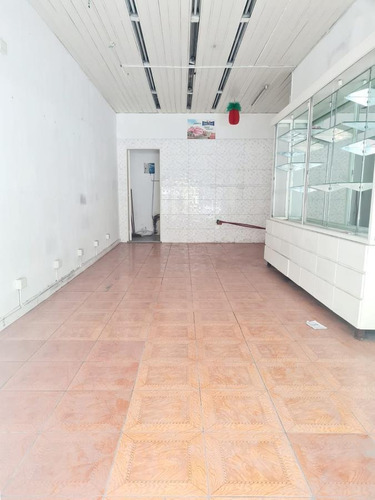 Venta Local - Las Cañitas