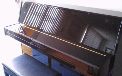 Piano Vertical Yamaha Studio Ju-109 Seminuevo