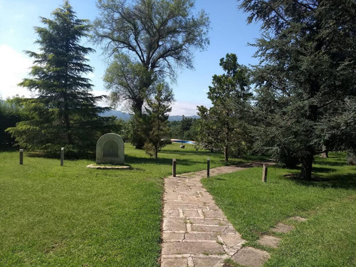 Imagen 12 de 22 de Casa Venta - 3 Dormitorios 2 Baños - 6222mts2 Totales - Villa Parque Siquiman