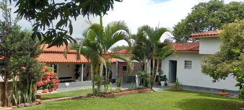 Imagem 8 de 13 de Casa Cháraca Elias Fausto Bela Vista Com Piscina Edícula