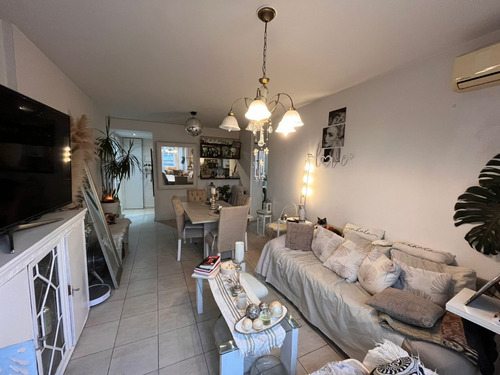 Departamento 2 Ambientes Amplios En Venta En El Complejo Las Victorias Plaza
