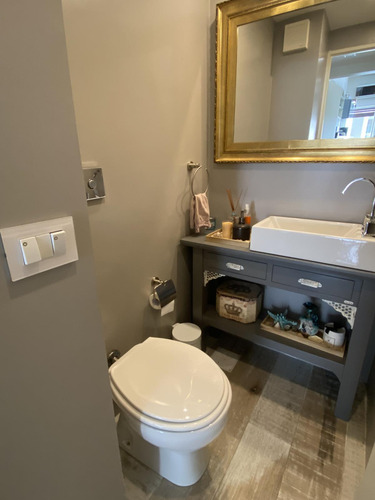 Venta Departamento De 4 Ambientes Con Dependencia En Palermo, Las Cañitas